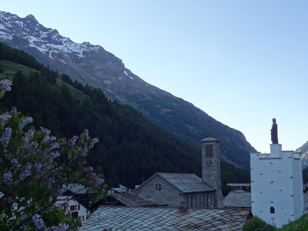 شقة Monte Rosa ساس-غروند المظهر الخارجي الصورة